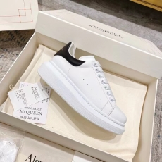 Alexander Mcqueen Low Shoes